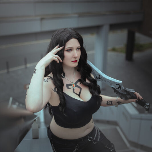 Izzy Lightwood